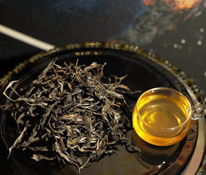 CÂU CHUYỆN VỀ TRÀ BẠCH QUẾ VUA - Phần 1 · 24.11.2024