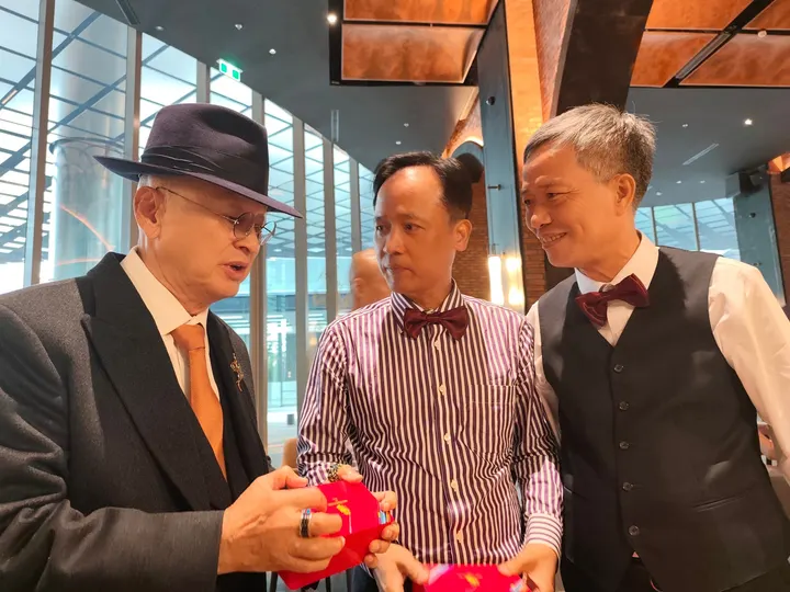 Các hm và khách quốc tế đã vô cùng bất ngờ trước Bộ Sưu Tập AABA THIÊ… · 27.07.2025