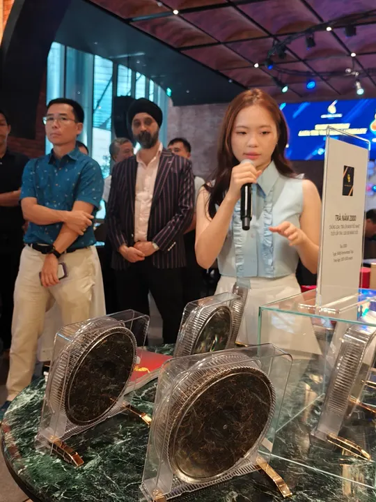 Các hm và khách quốc tế đã vô cùng bất ngờ trước Bộ Sưu Tập AABA THIÊ… · 27.07.2025
