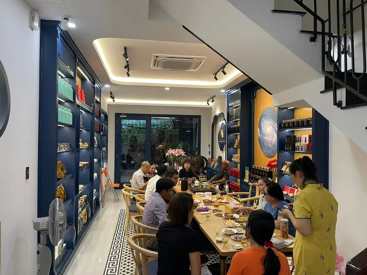 Buổi thưởng chiều chủ nhật Tại Aaba Thiêng Cơ Cổ Trà Tân Sơn Nhất · 09.11.2025